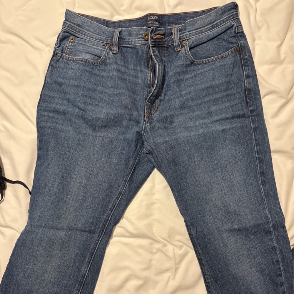 J Crew The Sutton Blue Jeans 31x30 EUC